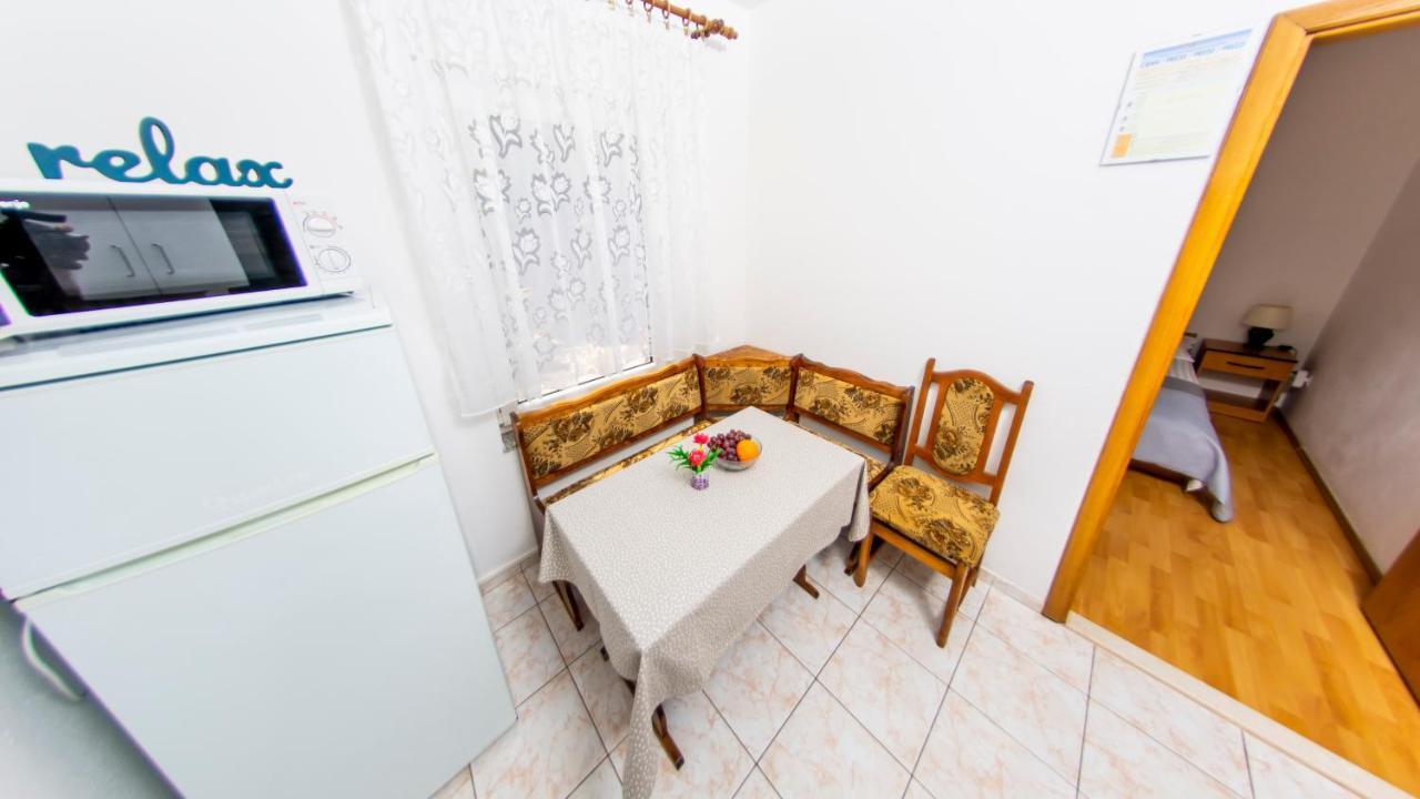 Planikovica Apartments Trogir Exterior foto
